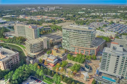 $350,000 | 31 Valley Oaks Circle, The Woodlands, TX 77382