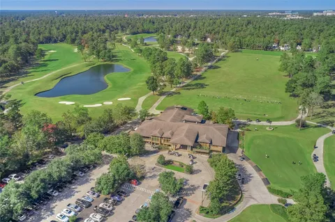 $350,000 | 31 Valley Oaks Circle, The Woodlands, TX 77382
