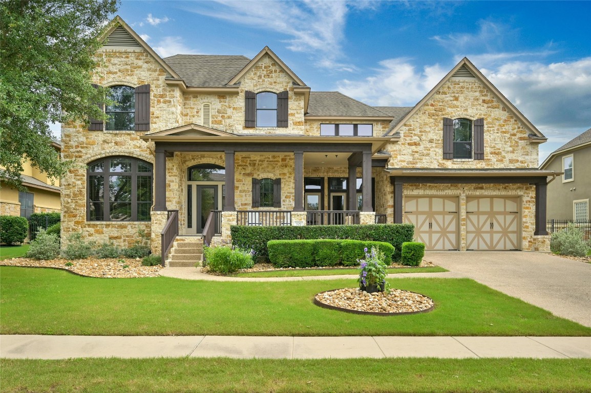 Stunning 4 bedroom, 3.5 bath home in exclusive gated community of Lakewood Hills in Steiner Ranch