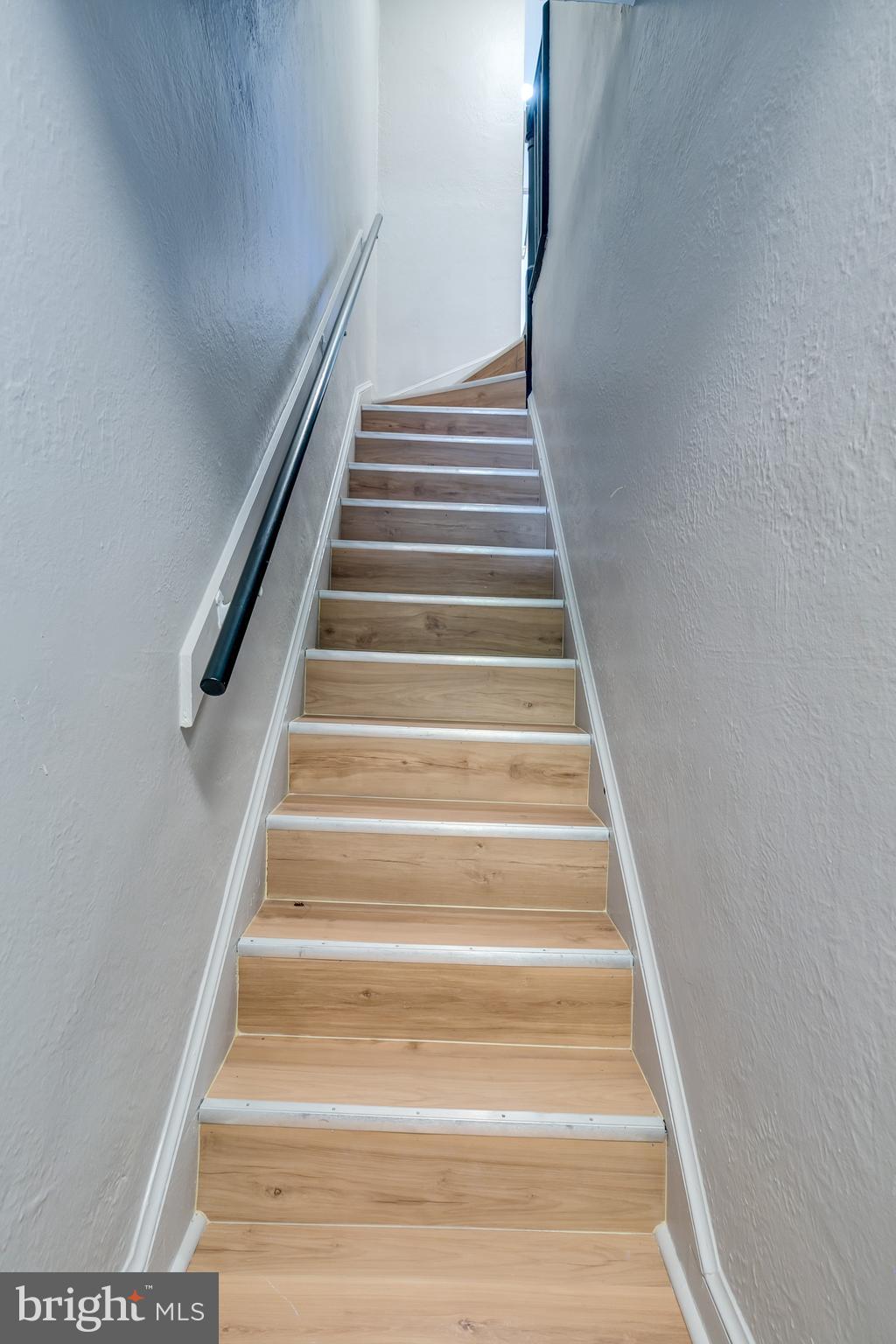 118 P Street Southwest Washington, DC 20024 - Photo 8 of 23 a view of entryway