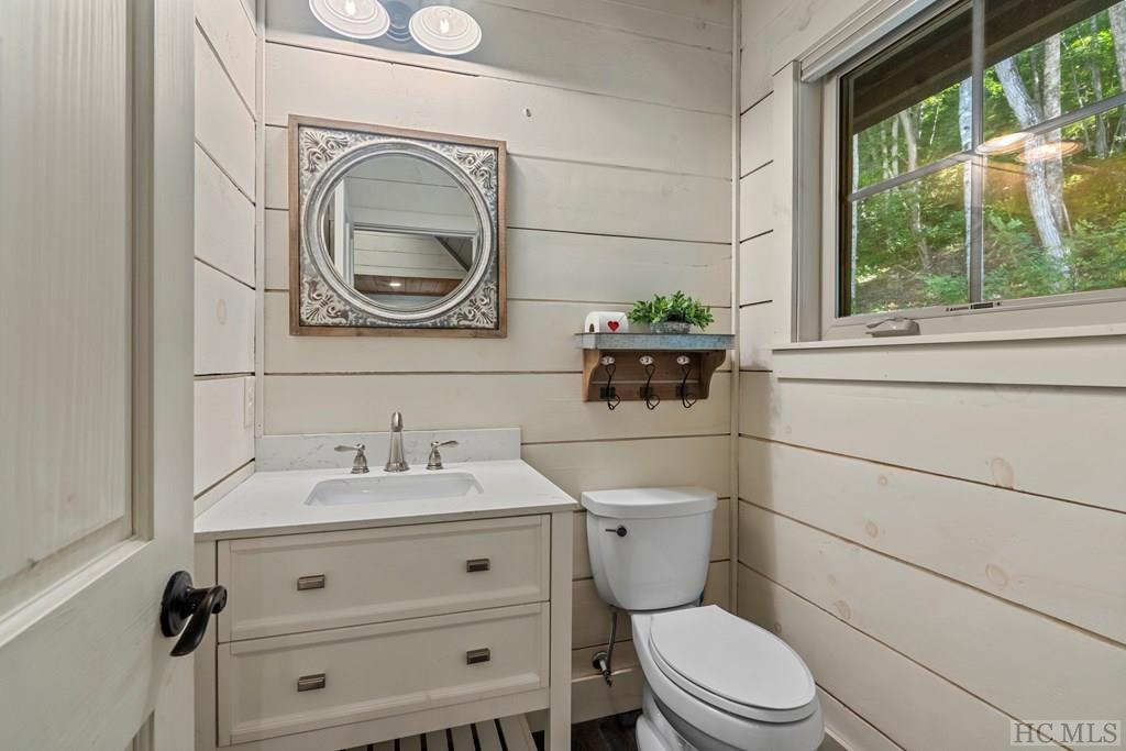 23 Shortoff Springs Road Highlands, NC 28741 - Photo 19 of 28 Gallery Image 19