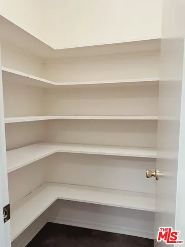 $469,000 | 10707 Camarillo Street, Unit 117, North Hollywood, CA 91602