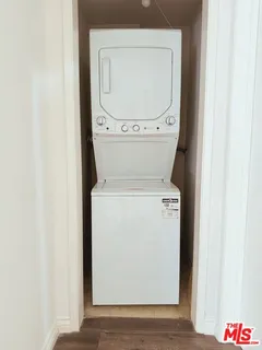 $469,000 | 10707 Camarillo Street, Unit 117, North Hollywood, CA 91602