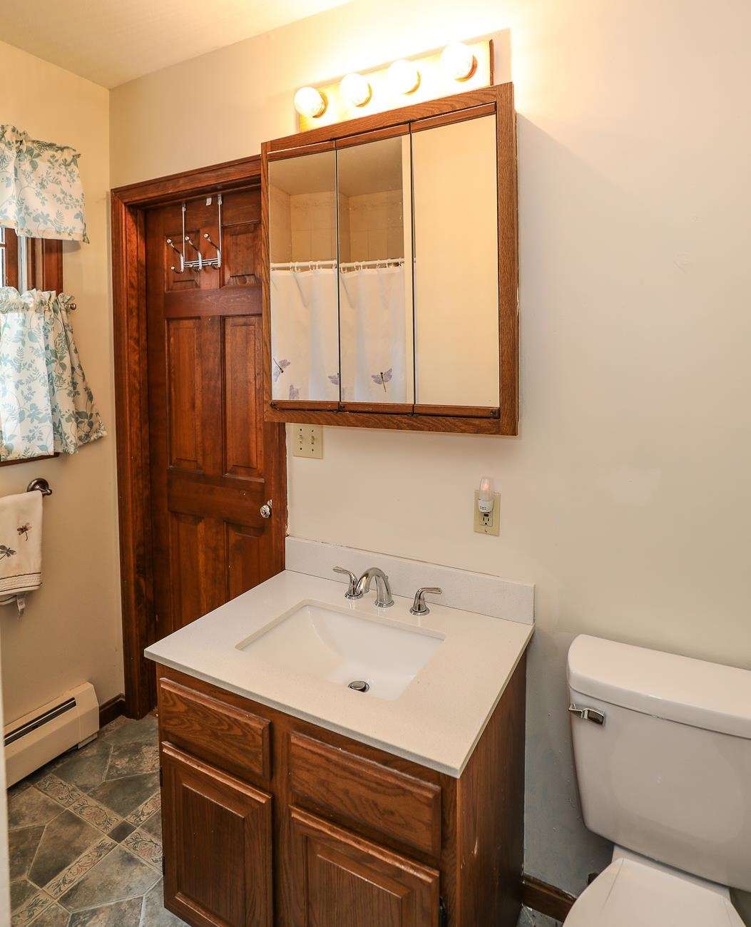 581 East Side Drive Alton, NH 03810 - Photo 13 of 39