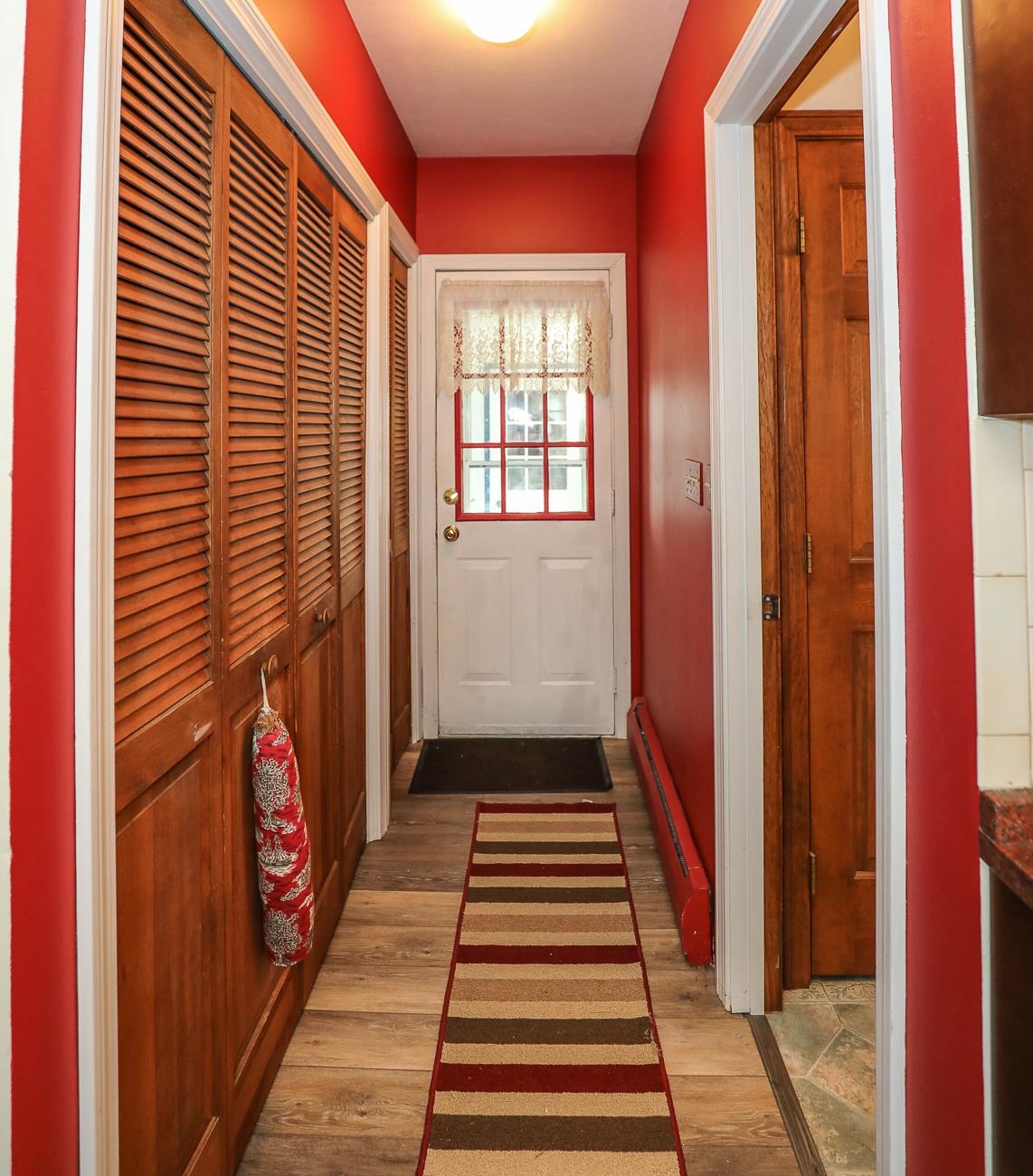 581 East Side Drive Alton, NH 03810 - Photo 29 of 39