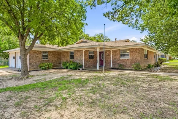 $299,000 | 1787 North McCart Street, Stephenville, TX 76401