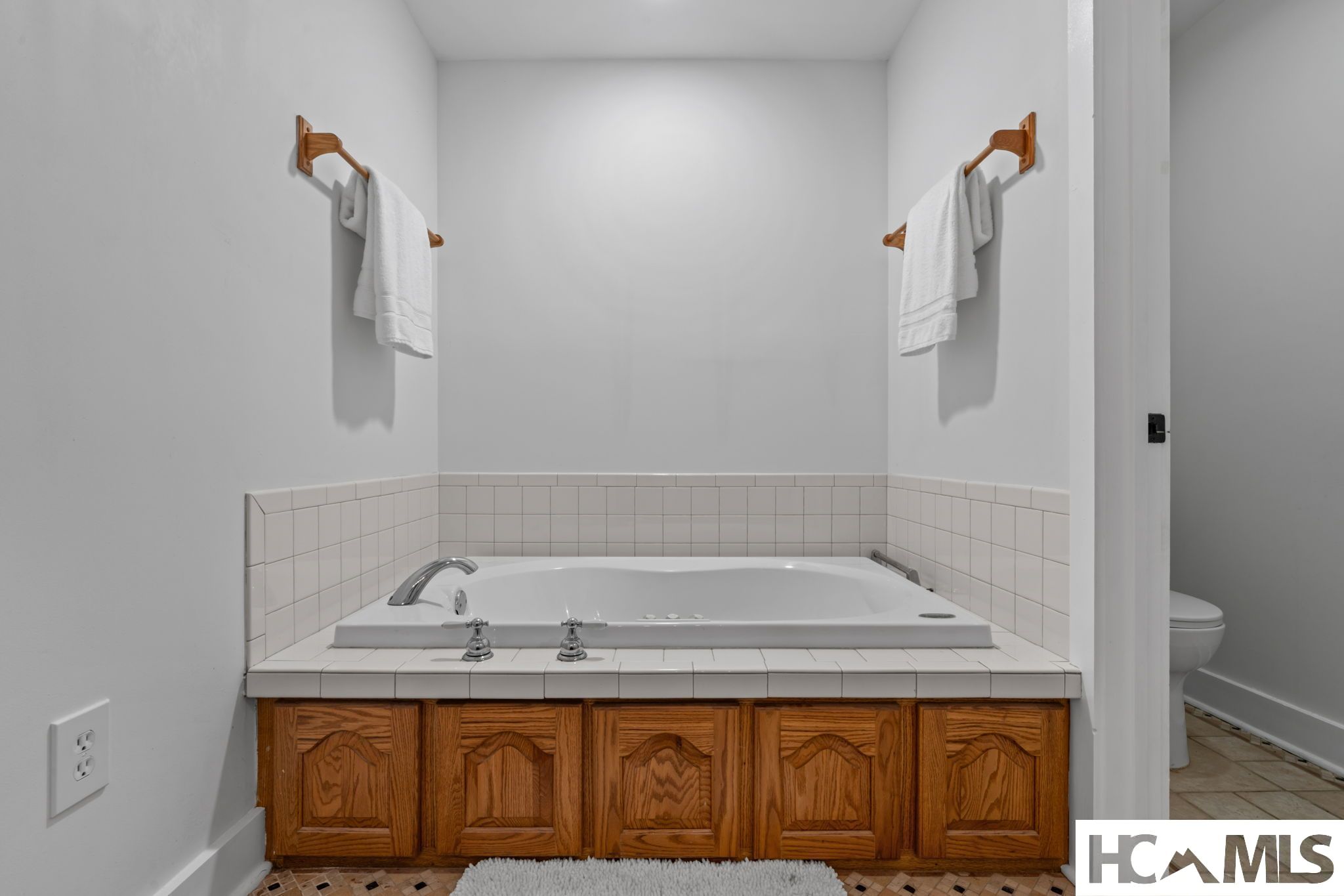 122 Highlands View Road Highlands, NC 28741 - Photo 21 of 48 Gallery Image 21