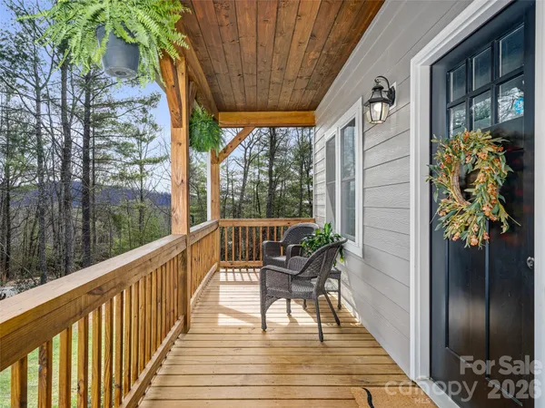$725,000 | 111 Wipprecht Drive, Spruce Pine, NC 28777