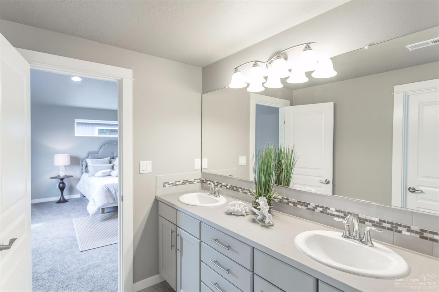2305 Donegon Road Bend, OR 97701 - Photo 13 of 22 Additional Photo