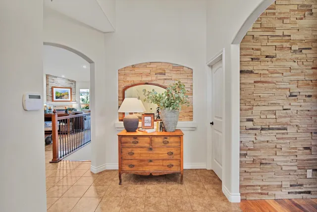 a view of a kitchen and dining room