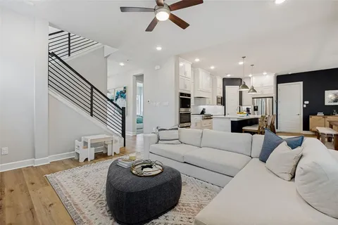$799,900 | 9175 Rock Daisy Court, Dallas, TX 75231