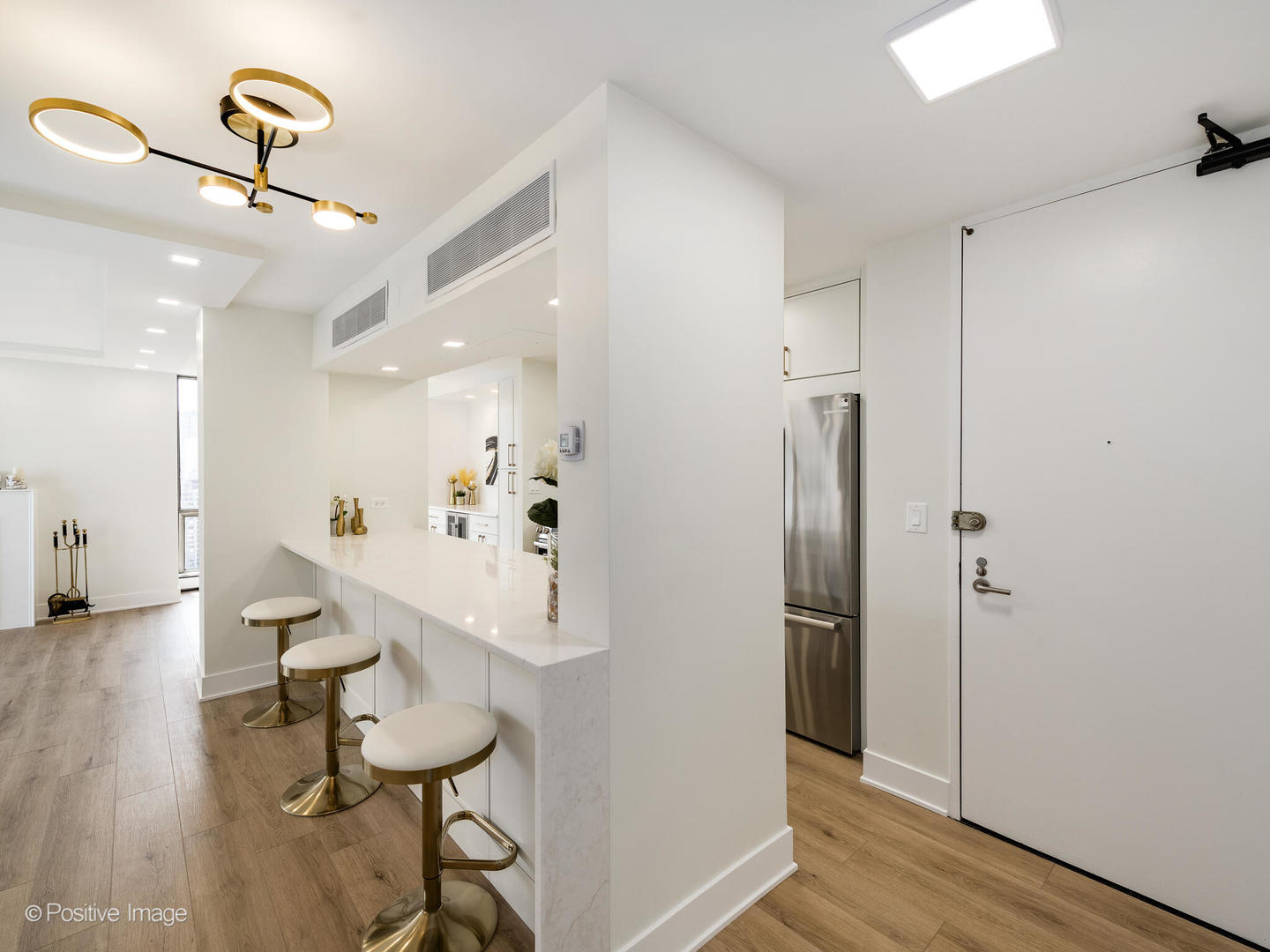 1310 North Ritchie Court, Unit 27C Chicago, IL 60610 - Photo 14 of 30 a view of a room with gym equipment