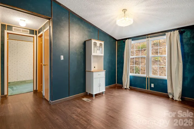 $365,000 | 106 Avian Court, Brevard, NC 28712