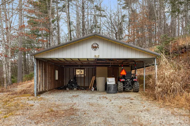 $365,000 | 106 Avian Court, Brevard, NC 28712