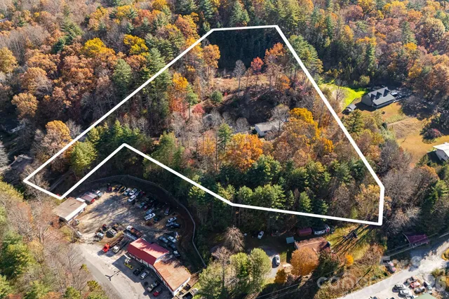 $365,000 | 106 Avian Court, Brevard, NC 28712