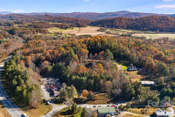 $365,000 | 106 Avian Court, Brevard, NC 28712