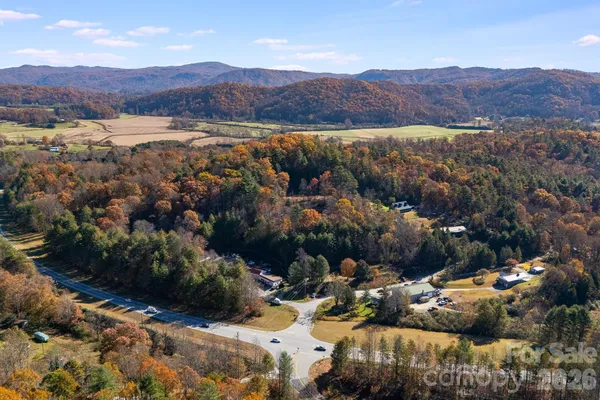 $365,000 | 106 Avian Court, Brevard, NC 28712