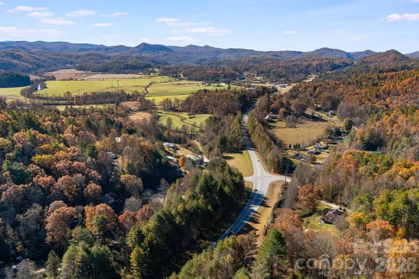 $365,000 | 106 Avian Court, Brevard, NC 28712