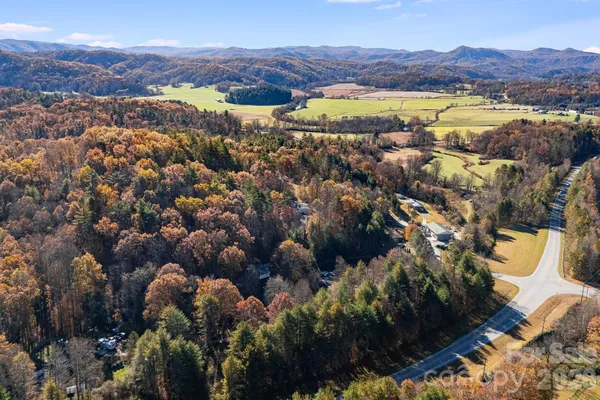 $365,000 | 106 Avian Court, Brevard, NC 28712