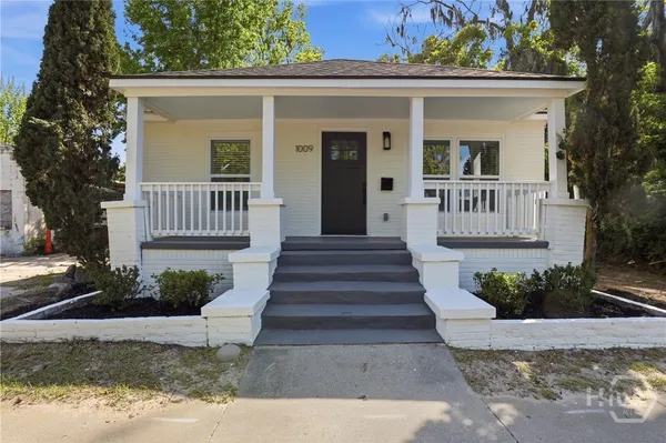 $229,900 | 1009 West 52nd Street, Savannah, GA 31405