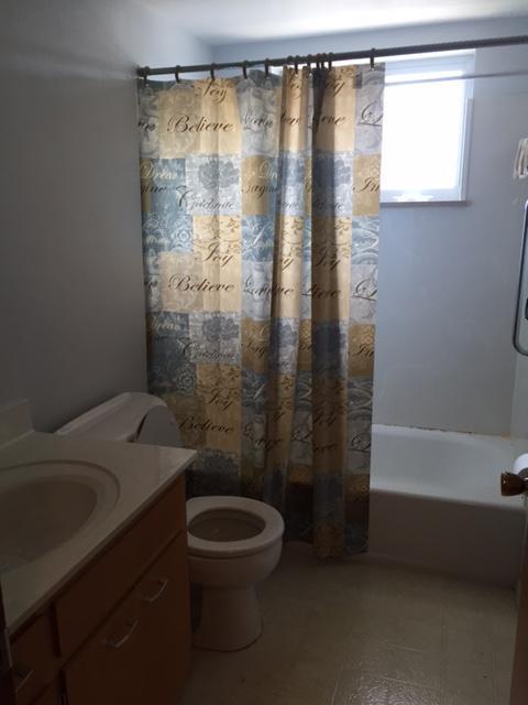 298 Topsfield Road Columbus, OH 43228 - Photo 5 of 14 Gallery Image 5