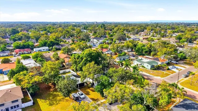 $285,000 | 2584 14th Avenue South, St. Petersburg, FL 33712