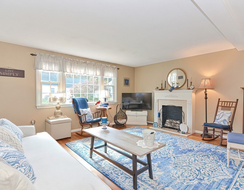 40 Robin Road Westborough, MA 01581 - Photo 16 of 42 Gallery Image 16