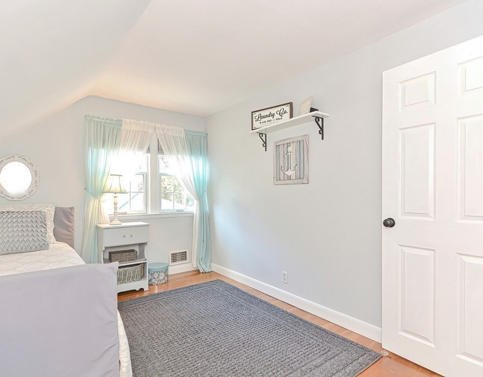 40 Robin Road Westborough, MA 01581 - Photo 24 of 42 Gallery Image 24