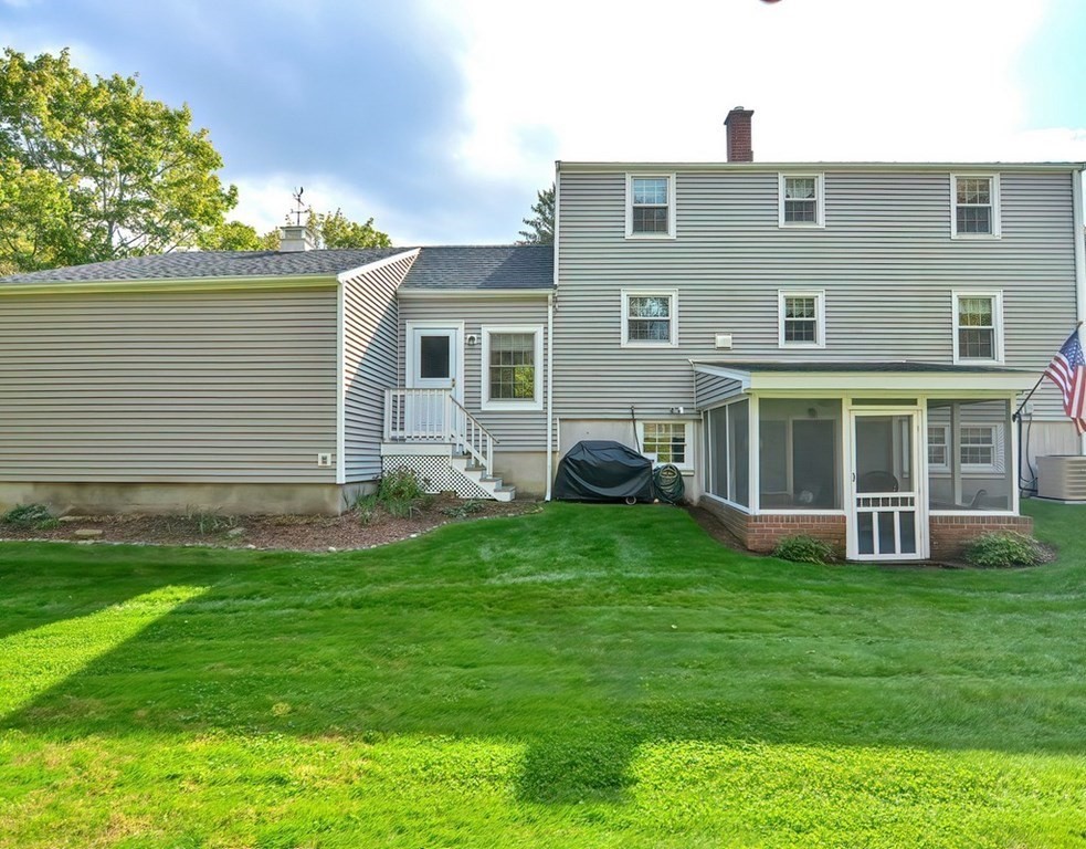 40 Robin Road Westborough, MA 01581 - Photo 40 of 42 Gallery Image 40