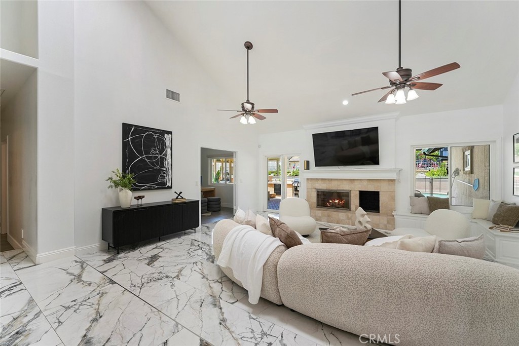 2785 State Street Corona, CA 92881 - Photo 12 of 149