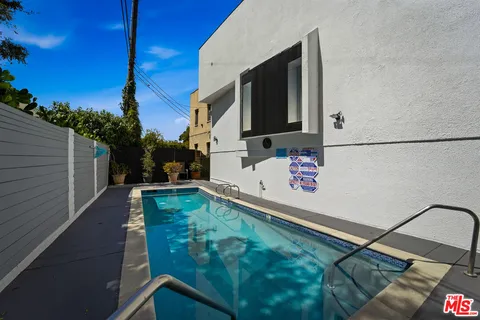 $2,100,000 | 234 South Tower Drive, Unit 4, Beverly Hills, CA 90211
