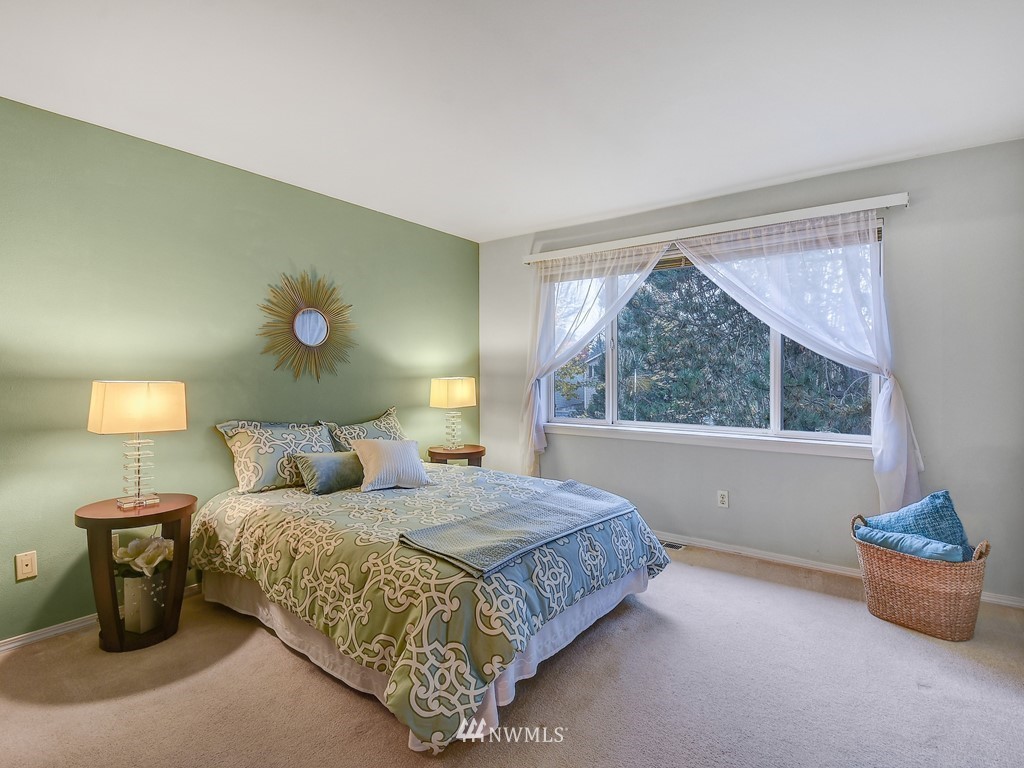 4505 Northeast 6th Court Renton, WA 98059 - Photo 15 of 29 Gallery Image 15