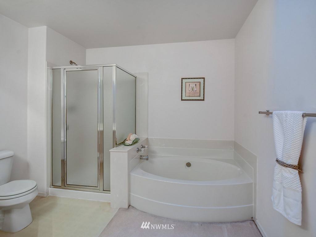 4505 Northeast 6th Court Renton, WA 98059 - Photo 17 of 29 Gallery Image 17