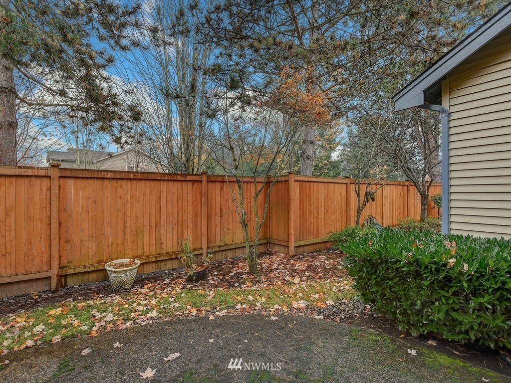 4505 Northeast 6th Court Renton, WA 98059 - Photo 26 of 29 Gallery Image 26