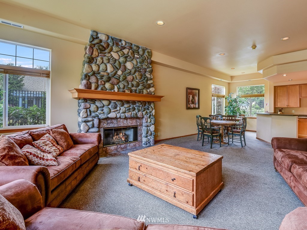 4505 Northeast 6th Court Renton, WA 98059 - Photo 28 of 29 Gallery Image 28
