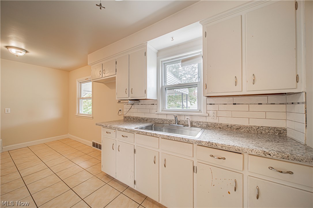32142 Dickerson Road Willowick, OH 44095 - Photo 14 of 27 Gallery Image 14