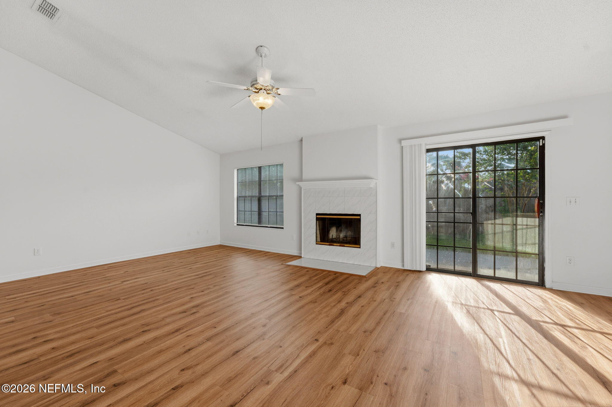 4521 Longleaf Court Fleming Island, FL 32003 - Photo 12 of 24 9-web-or-mls-DSC03594