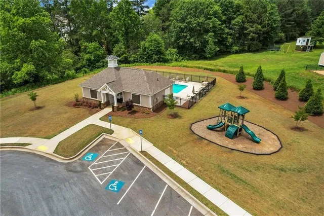 $629,900 | 7044 Manchester Drive, Flowery Branch, GA 30542