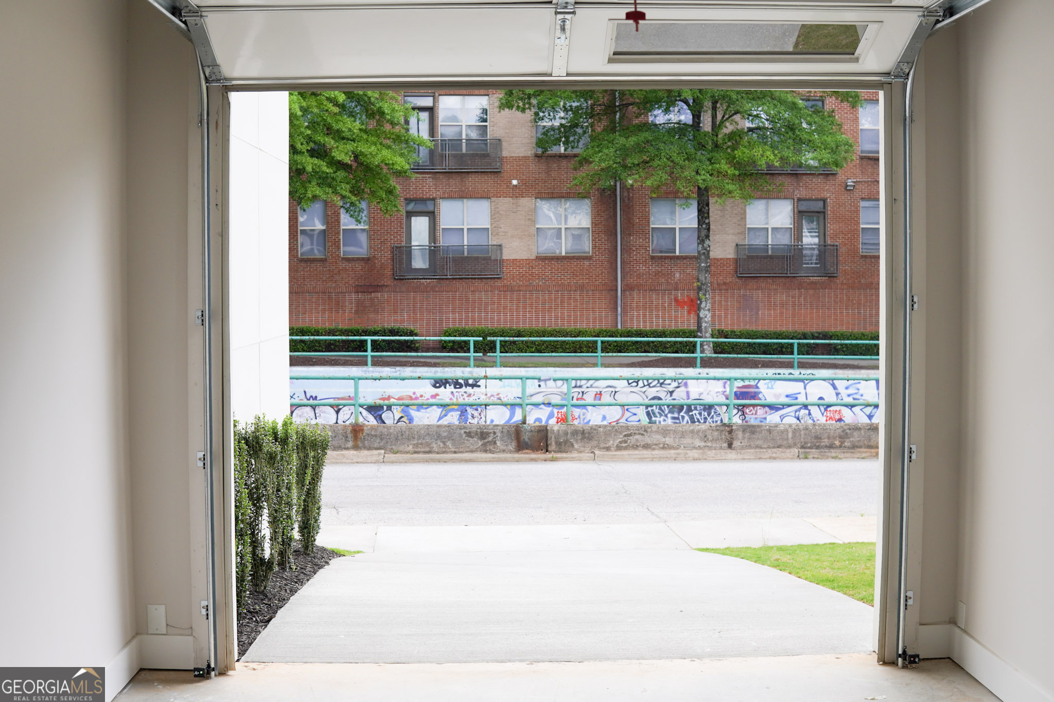 68 Boulevard Southeast Atlanta, GA 30312 - Photo 51 of 51 a view of a building from a porch