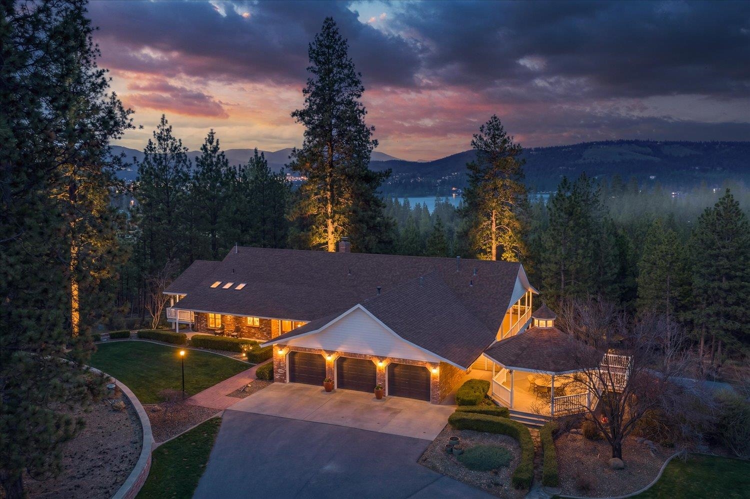 2012 South Molter Road Liberty Lake, WA 99019 - Photo 2 of 50