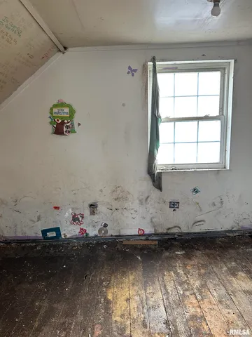 $39,900 | 128 East Ash Street, Canton, IL 61520