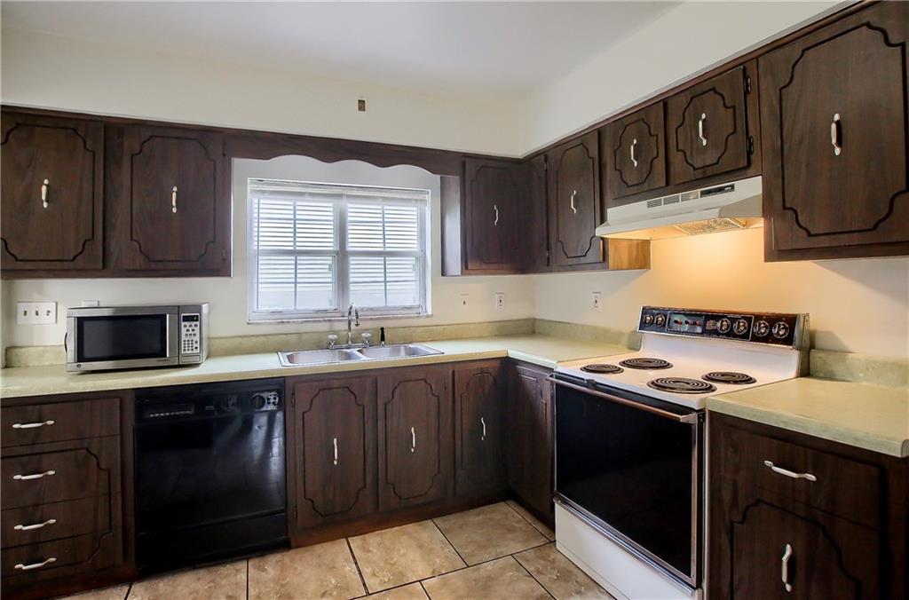 2414 Rochester Road Sewickley, PA 15143 - Photo 10 of 24 Gallery Image 10