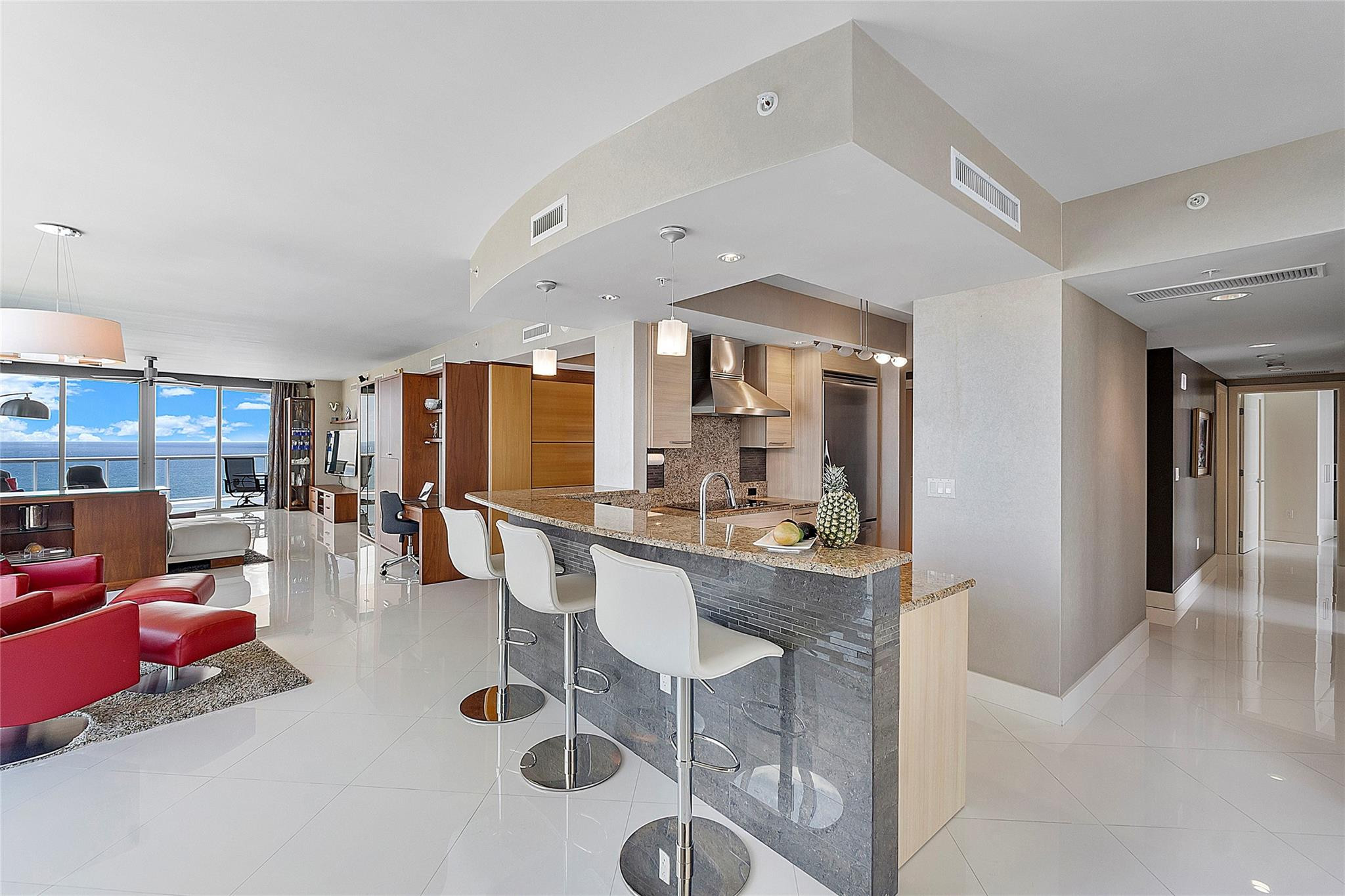 1 North Ocean Boulevard, Unit 1407 Pompano Beach, FL 33062 - Photo 19 of 98 Photo 19