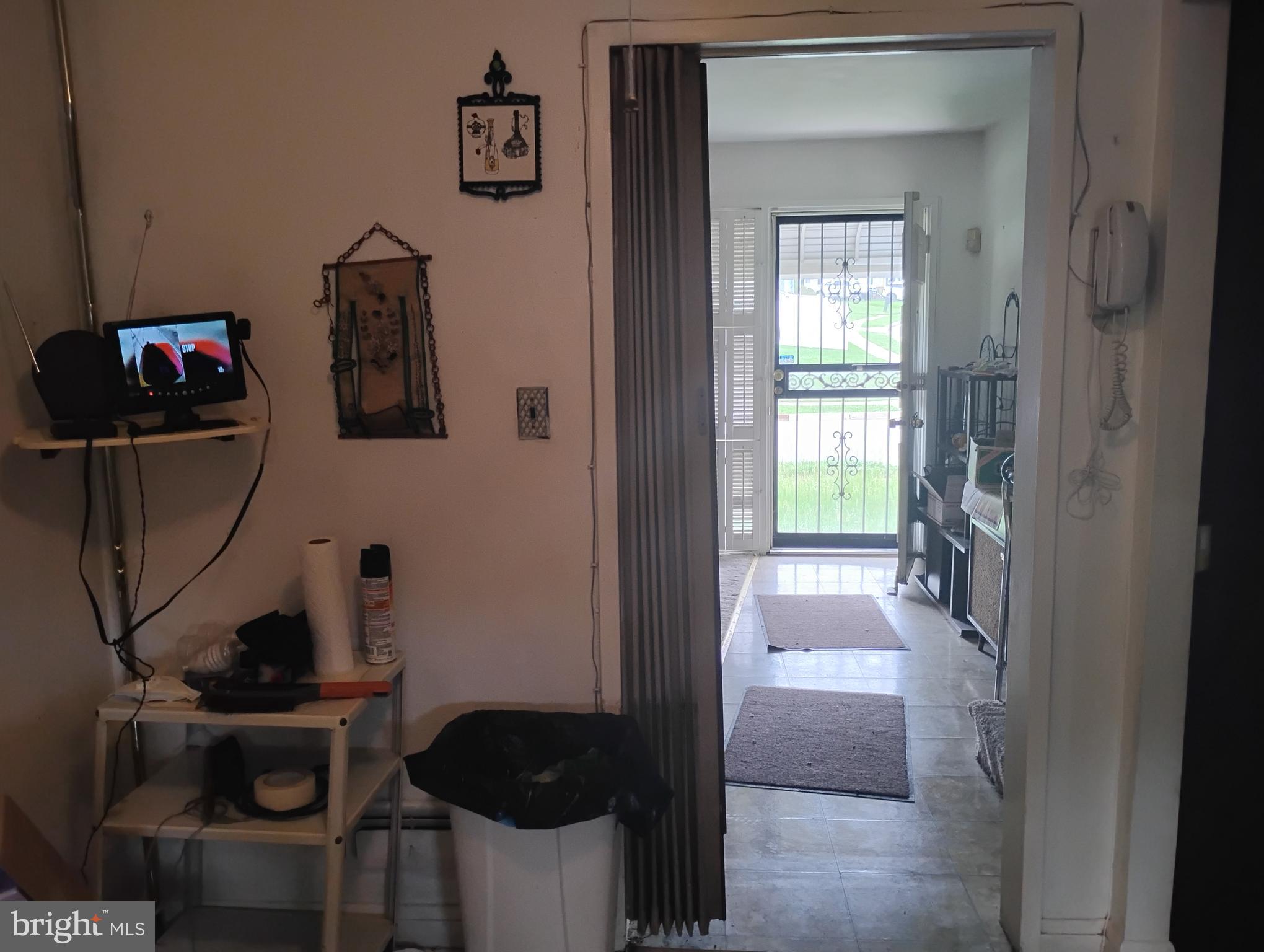 3733 Coronado Road Baltimore, MD 21244 - Photo 20 of 76