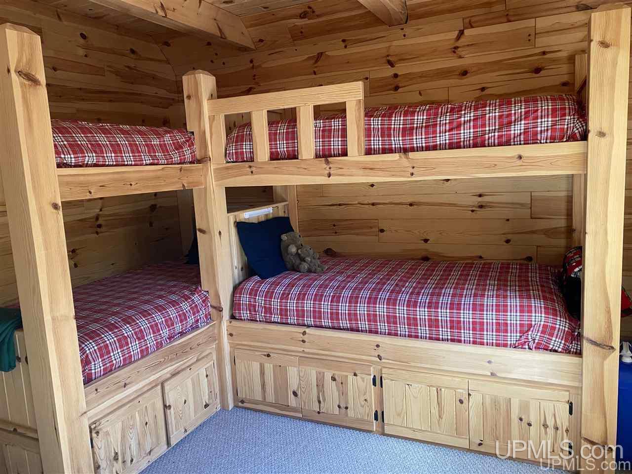 6112 West Co Road Seney, MI 49883 - Photo 11 of 40 Gallery Image 11
