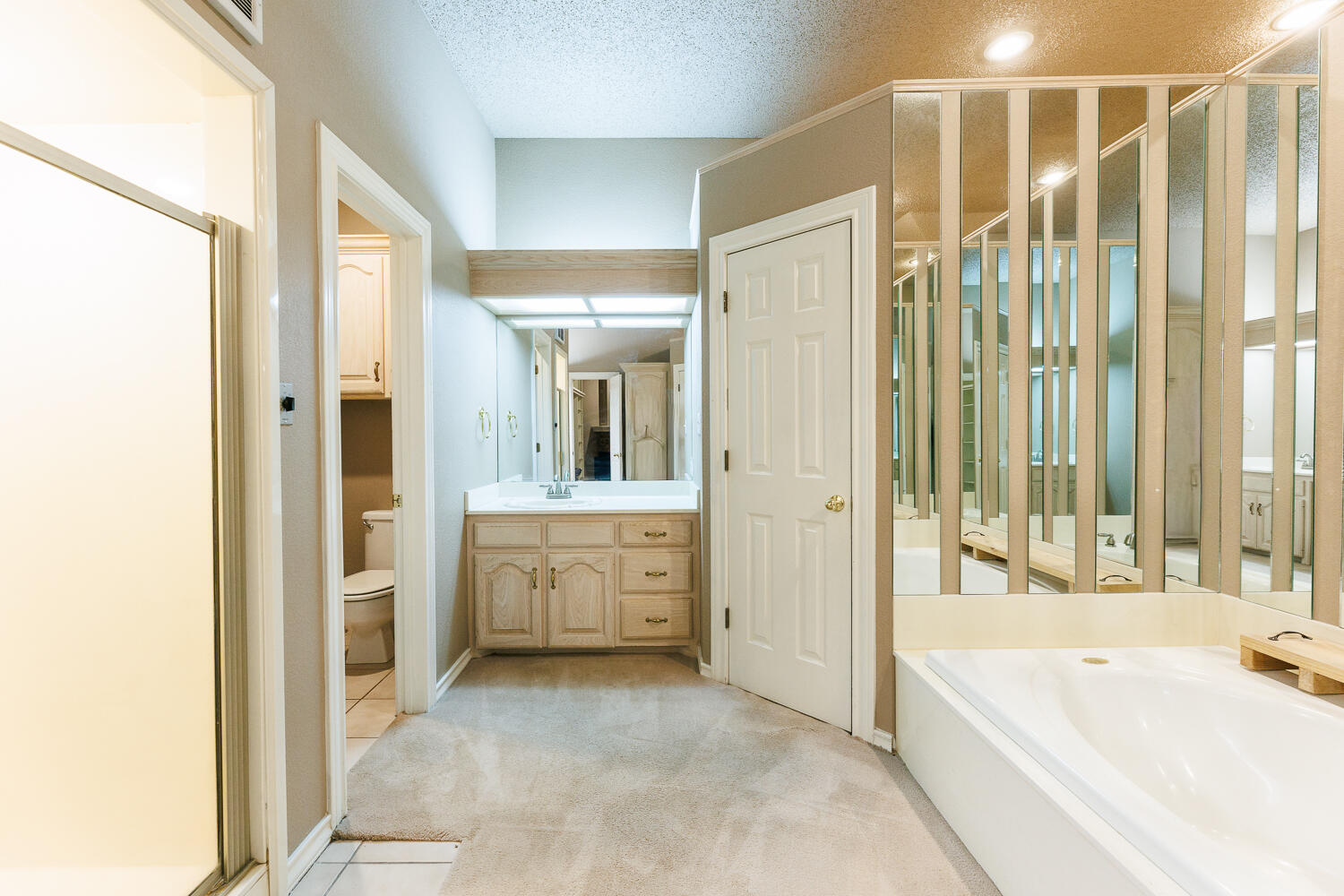 206 Collins Avenue Sundown, TX 79372 - Photo 36 of 81 Primary Bathroom