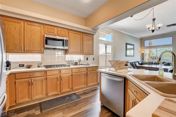 $2,900 | 1258 Autumn Wind Way, Henderson, NV 89052