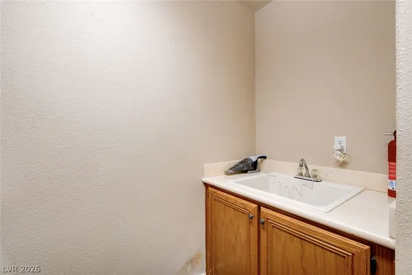 $2,900 | 1258 Autumn Wind Way, Henderson, NV 89052