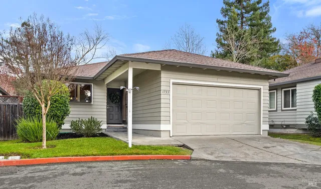 $600,000 | 1733 Burgundy Place, Santa Rosa, CA 95403