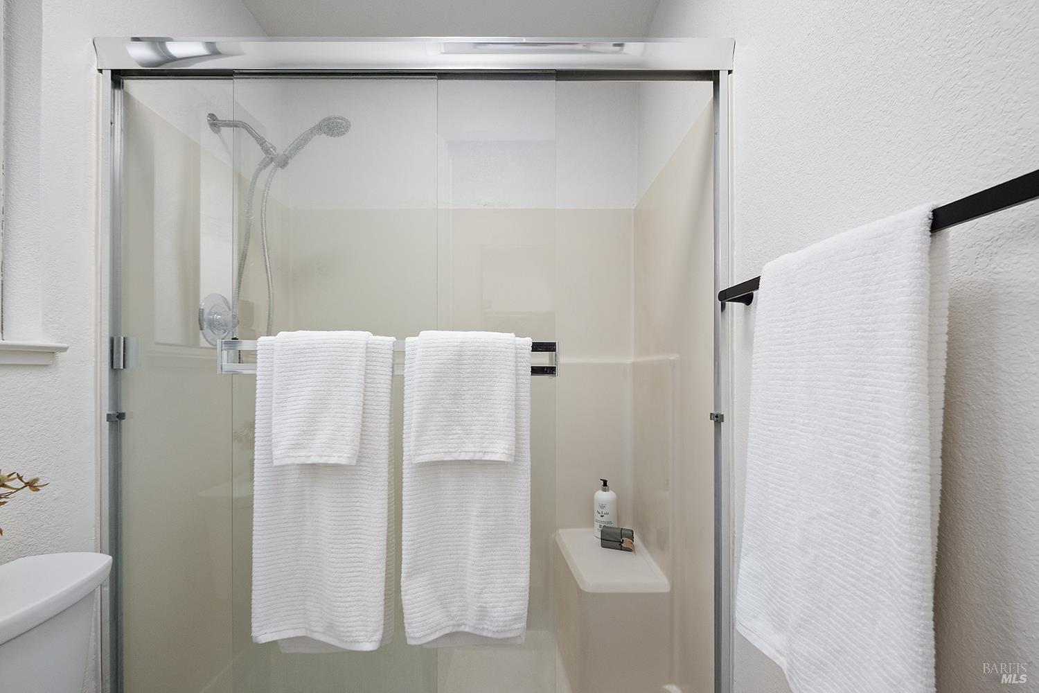 1733 Burgundy Place Santa Rosa, CA 95403 - Photo 11 of 23